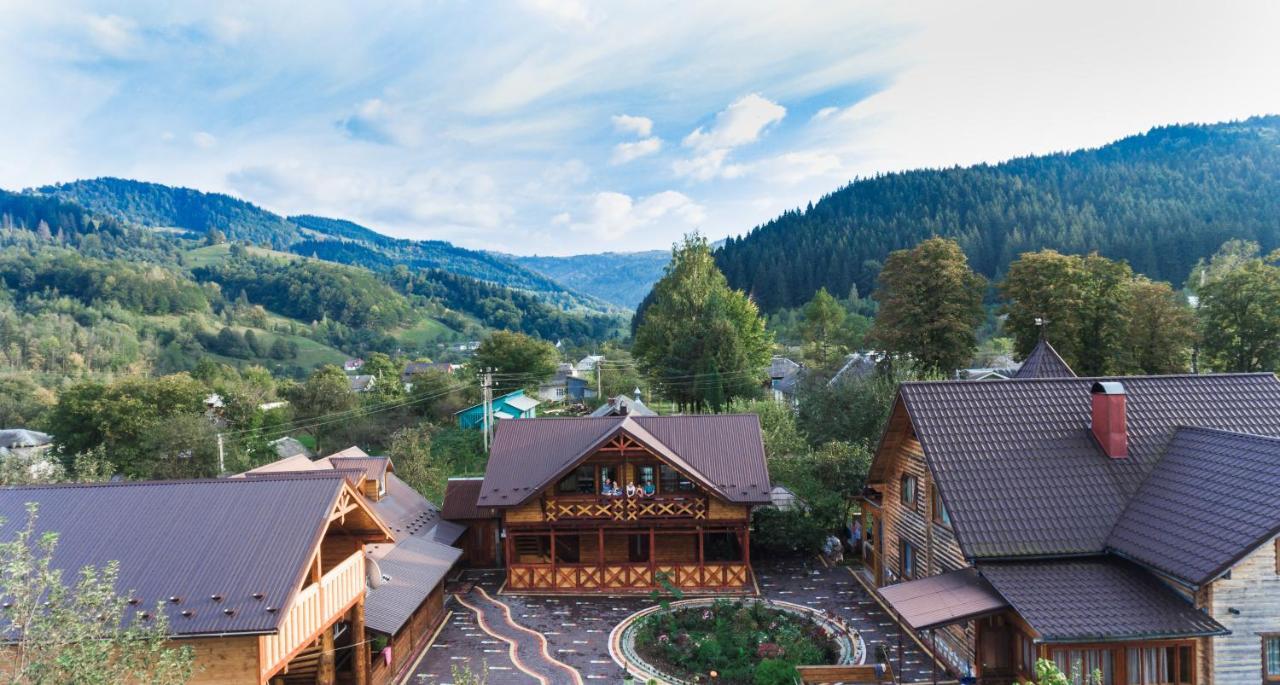 Хата Різьбяра Villa Byalobereska Exterior foto