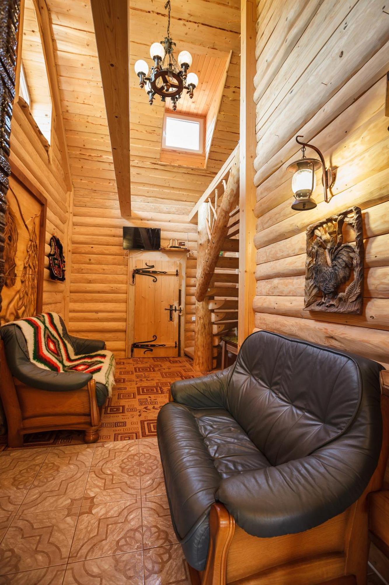 Хата Різьбяра Villa Byalobereska Cameră foto